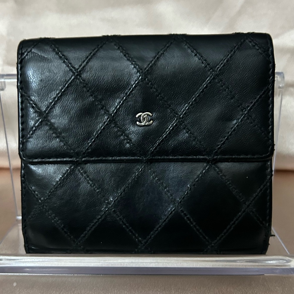 Vintage Chanel Black Leather Wallet